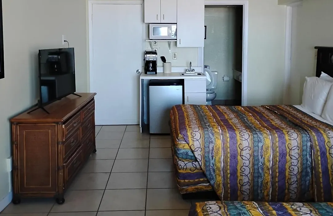 Daytona Beach Hawaiian Inn-1